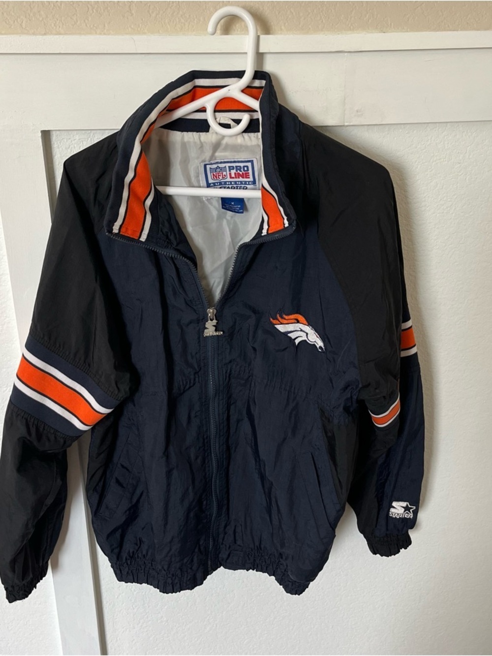 Vintage Starter NFL Pro Line Men's Medium Denver Broncos Full-zip Jacket - Picture 2 of 10